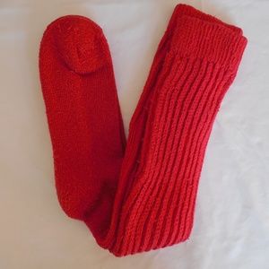 NEW HOOTERS UNIFORM XL LENGTH SCRUNCHIE SOCKS RED ONE SIZE